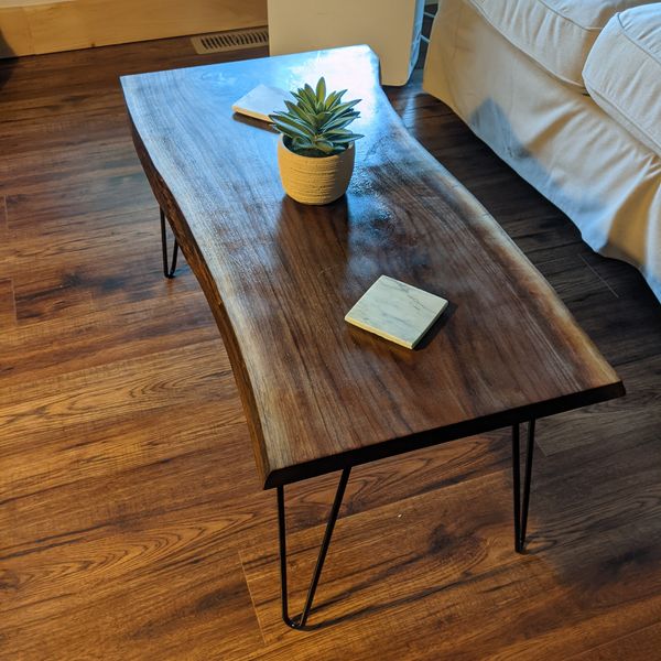 Live edge walnut table⁠